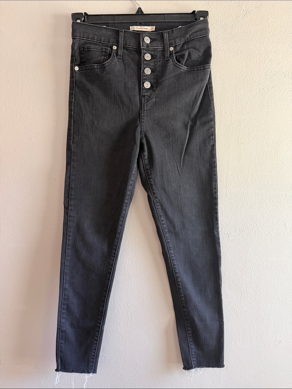 Levi’s mile high super skinny jeans size 28